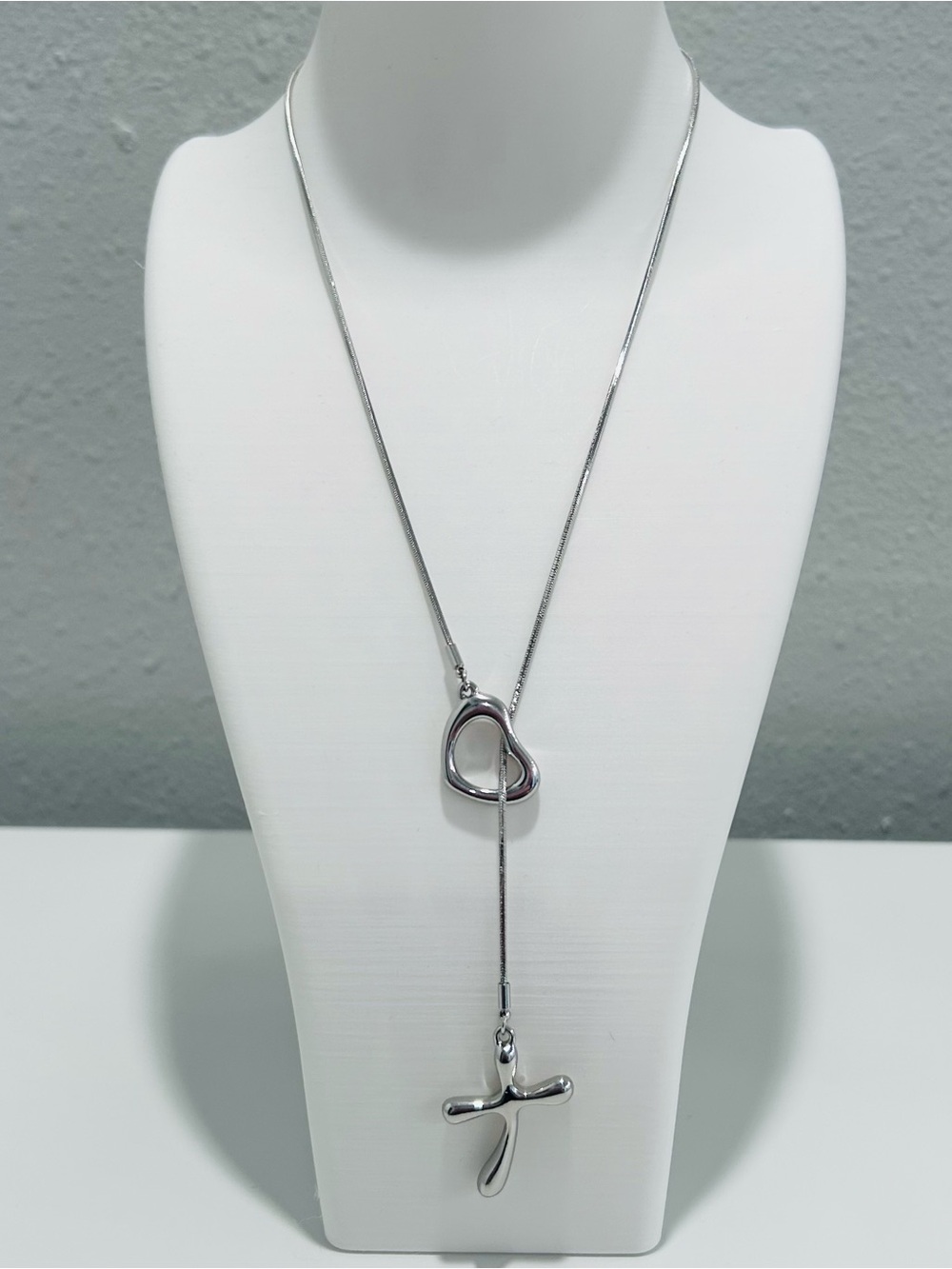 Premier Designs Token of Love Cross Heart Necklace Silvertone Snake Chain